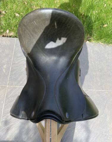 Selle de dressage euroriding