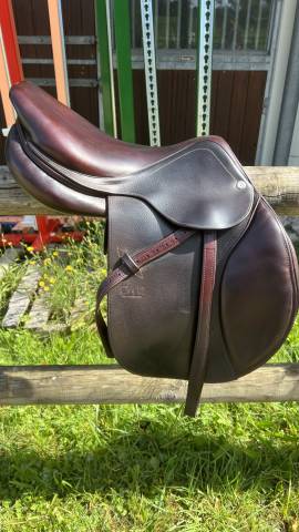 Selle CWD 17’ châtaigne 