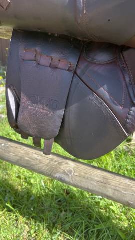 Selle CWD 17’ châtaigne 