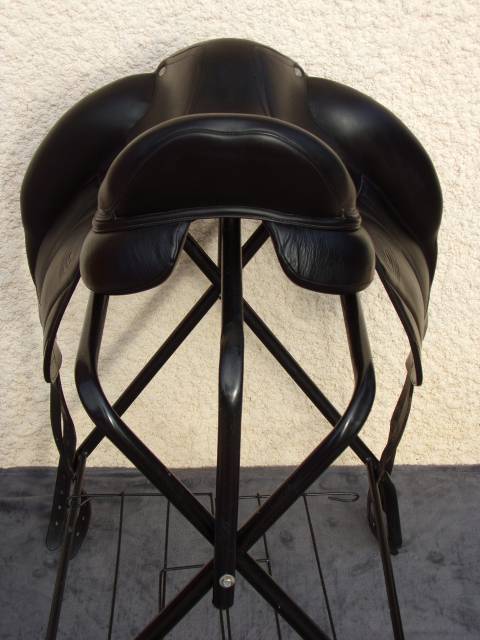 Selle Dressage Forestier Aachen 17'