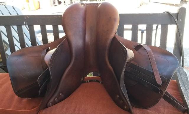 selle CSO ANTARES 17p quartiers 2N