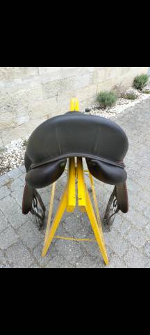 Selle dressage Devoucoux