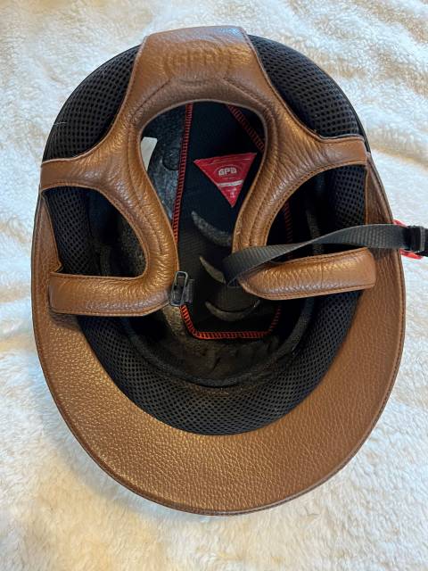 casque GPA first lady leather taille 58