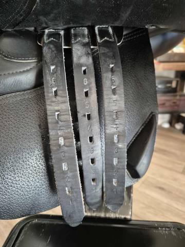 Selle Equiline CSO taille 17 