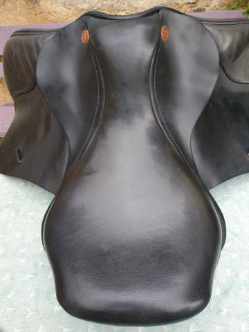 Selle KENT and MASTERS 17"