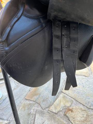 Selle CWD noir 17P 2C