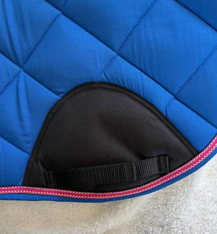 Tapis Equitheme taille cheval Neuf