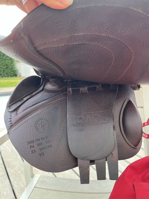 Selle CWD CLASSIC 17,5 doublé veau 