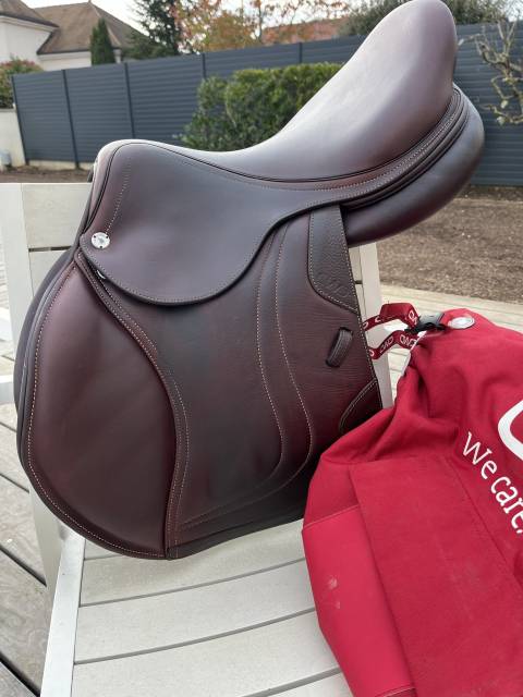 Selle CWD CLASSIC 17,5 doublé veau 