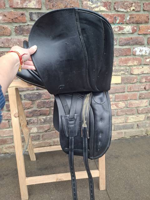 Selle dressage Zaldi - New Kent 17,5"