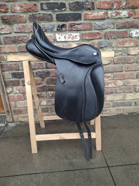 Selle dressage Zaldi - New Kent 17,5"