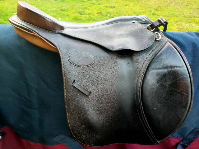 selle GUY CANTIN CSO 16.5 Pouces marron