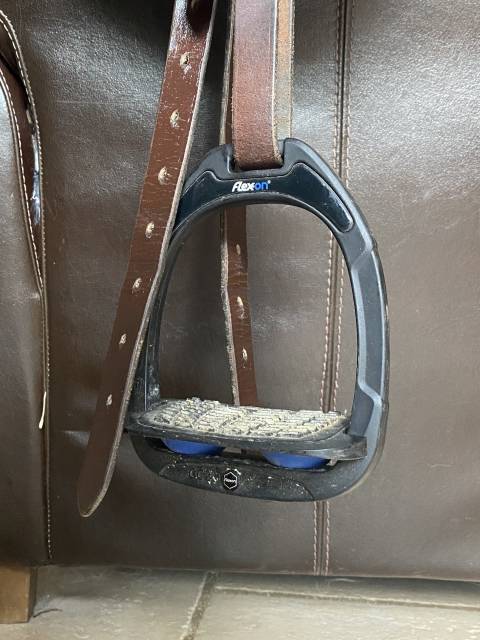 ? Selle Éric Thomas Crosse Fitter – 17” ?