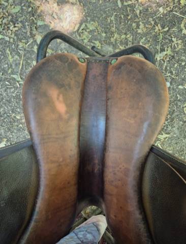 Selle Devoucoux 17,5 pouces