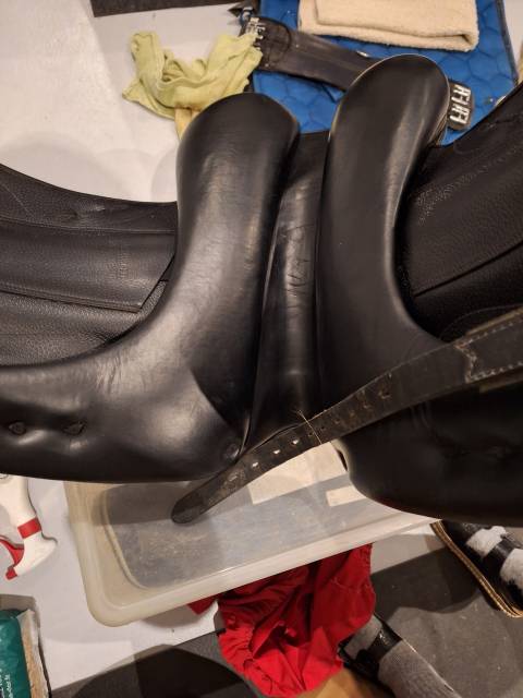 Selle Équipe Emporio