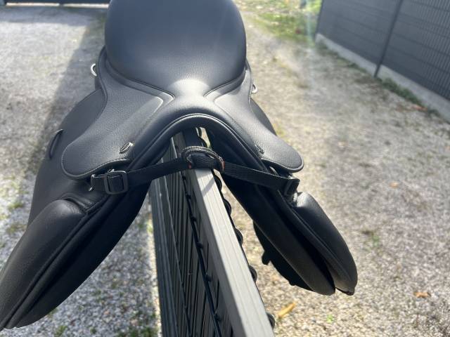 Selle norton pro mixte noire 16&rsquo;