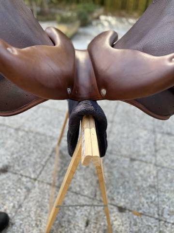 Selle CWD La Club  17.0 pouces