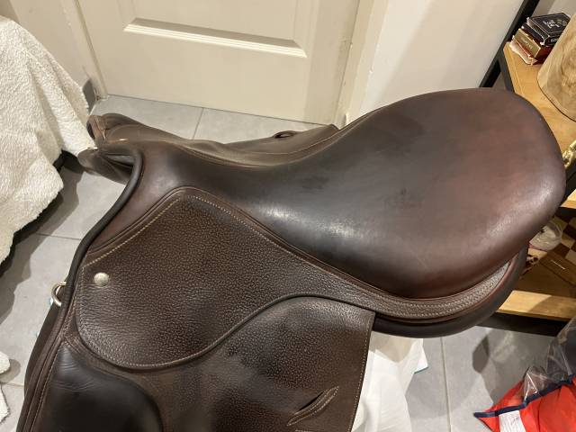 Selle occasion CHILDERIC MODÈLE FAP taille 18