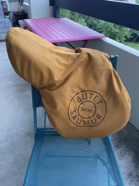 Selle de saut Butet 
