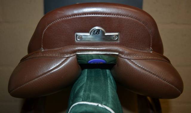 Selle Bates Caprilli Close Contact Cair – 17" – Cuir br