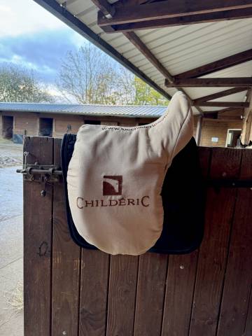 SELLE DRESSAGE CHILDERIC
