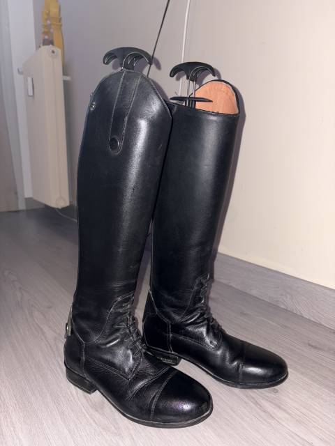 Botte equithème pied fin taille 36 et taille du mollet XS