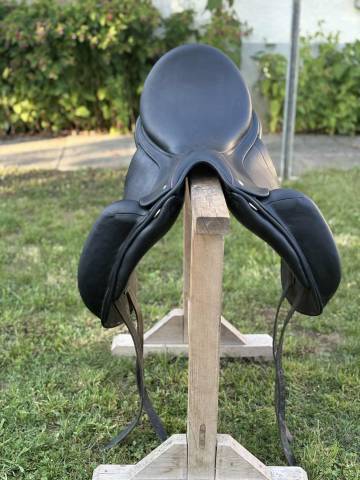 Selle childéric modèle DHE