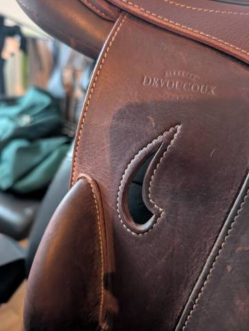 selle DEVOUCOUX Monoquartier 2023 - siège 16'5