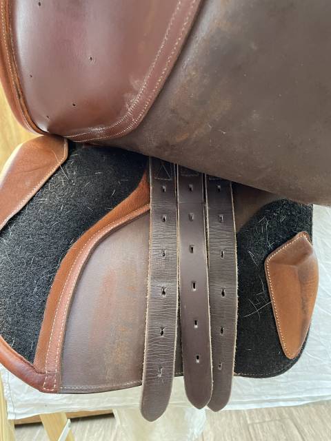 Selle mixte Éric Thomas Fitter 16,5” – Bon état