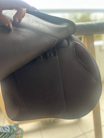 Selle forestier Seoul 18 4A Chataigne Veau / Grainé 