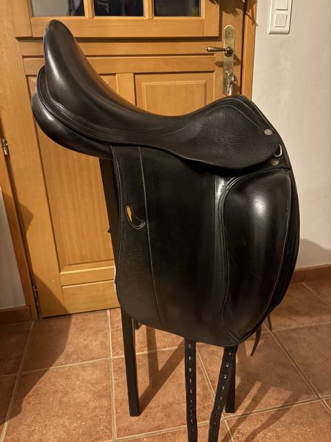 Selle dressage équipe emporio 