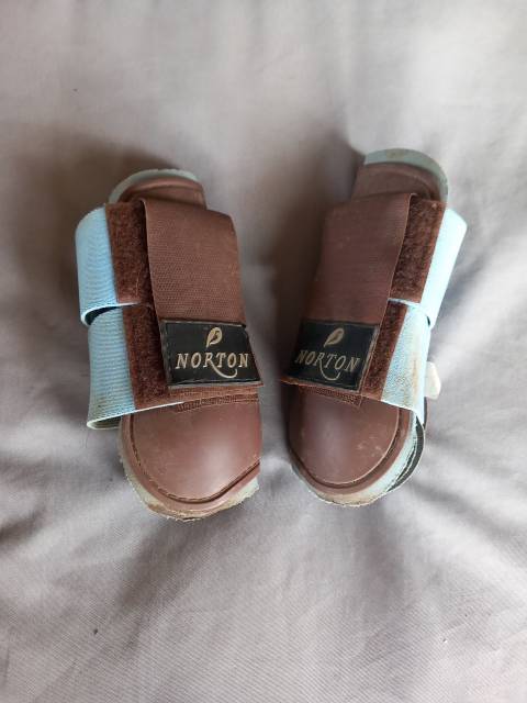 Guettre norton (bleu ciel et marron ) taille shetland 