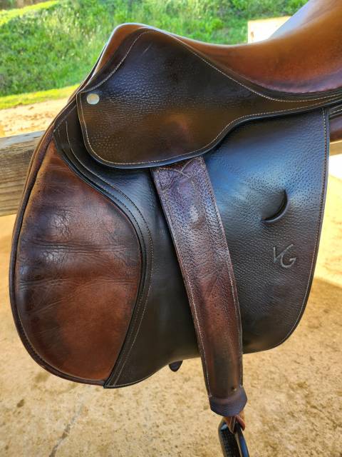 Selle mixte 17 pouces Vincent Gaffet