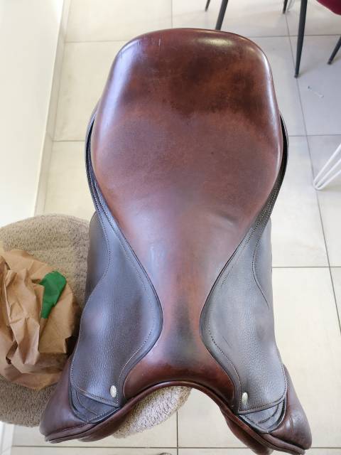 Selle obstacle 17 pouces Vincent Gaffet