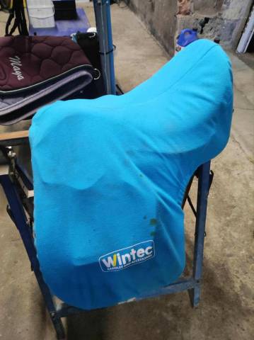 Selle Wintec 500 wide 17,5 pouces