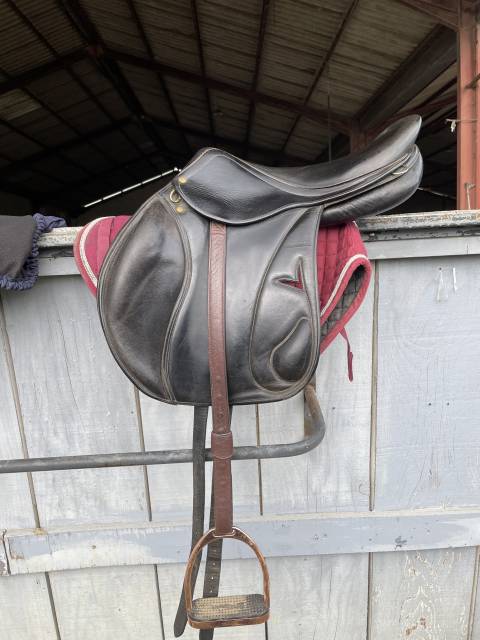 Selle Darroze mono quartier en 17 pouces