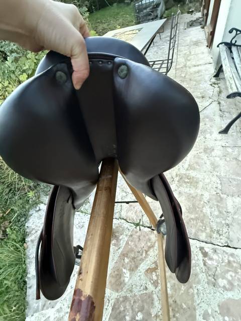 À vendre selle CSO DEVOUCOUX BIARRITZ O