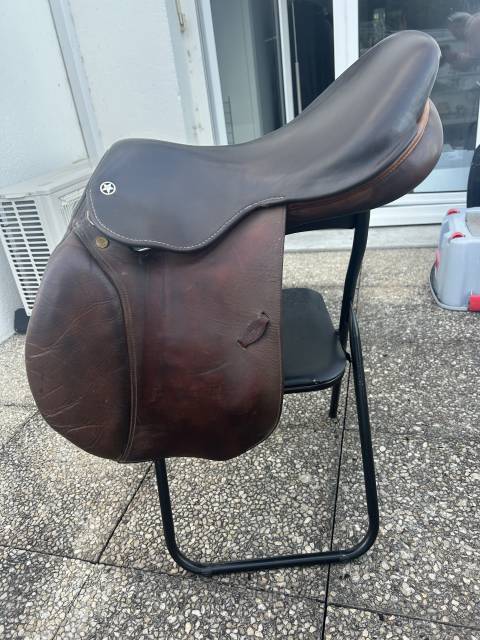 Selle Eric Thomas 17,5 pouces 