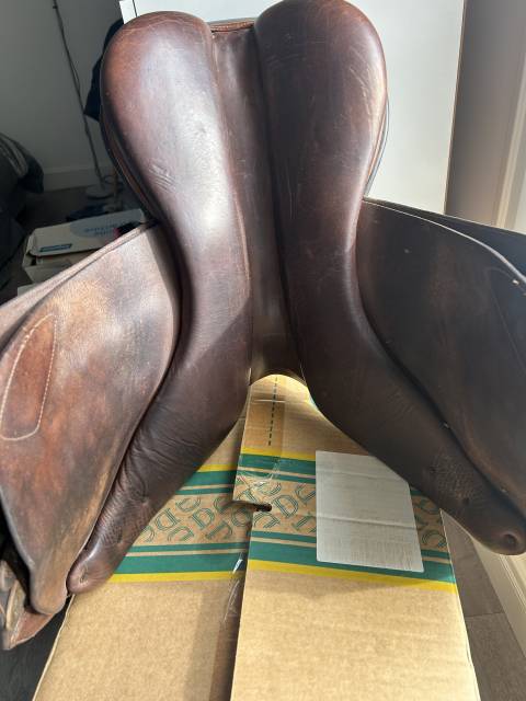 Selle Eric Thomas 17,5 pouces 