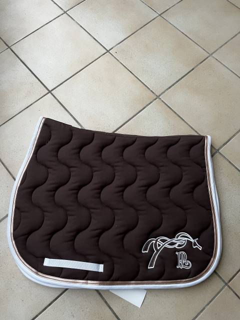 Tapis Pénélope marron taille mixte 