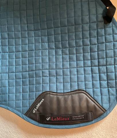 Tapis Suede GP Square LeMieux taille L Neuf