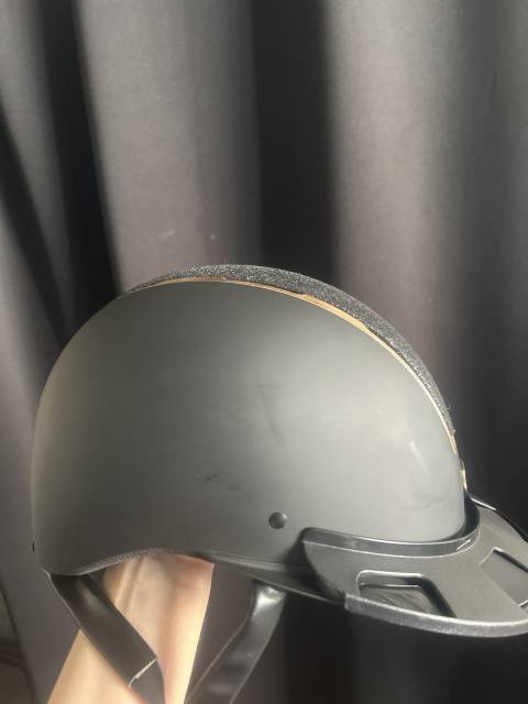 Casque équithème 58-60 quasi neuf 