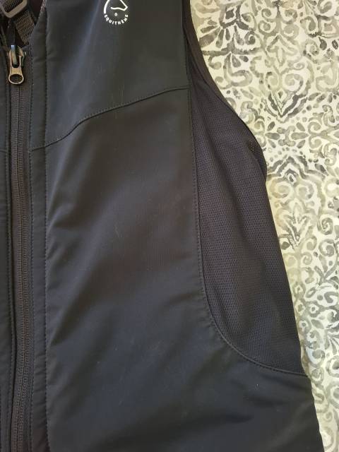 Gilet airbag Equitheme taille S excellent état 