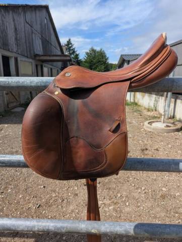 Modèle Sattel Prestige Sidney