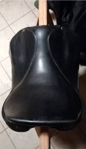 Selle dressage 