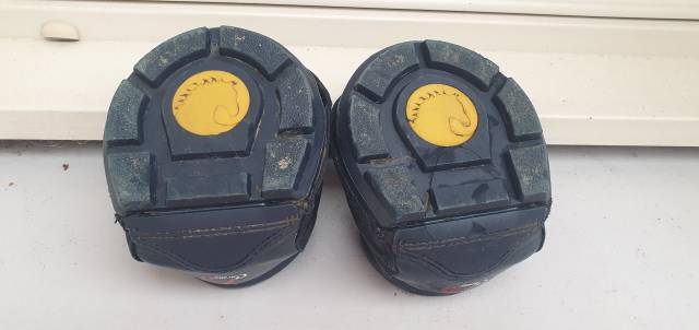 Chausson delta hoof boot