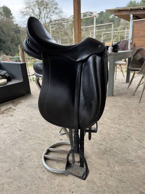 Selle de dressage Childeric
