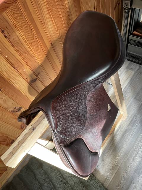 Selle Equipe Emporio Jump