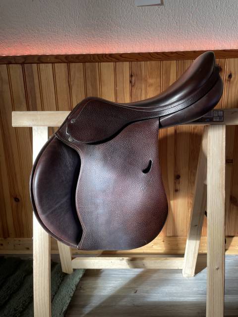 Selle Equipe Emporio Jump