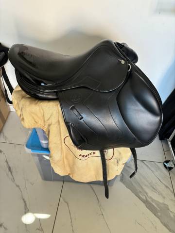 Selle Mono-quartier ANTARES 17.5